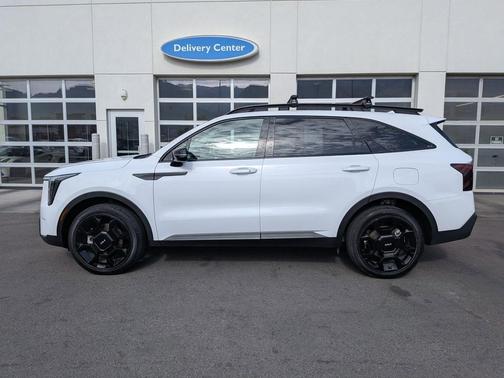 Glacial White Pearl 2024 Kia Sorento EX