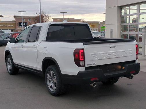 Platinum White Pearl 2026 Honda Ridgeline RTL