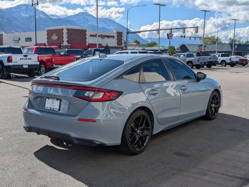 Sonic Gray Pearl 2022 Honda Civic