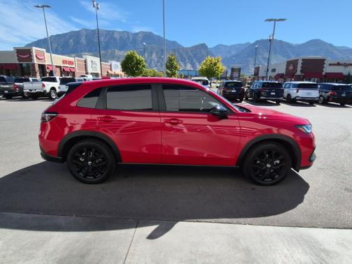 Milano Red 2025 Honda HR-V
