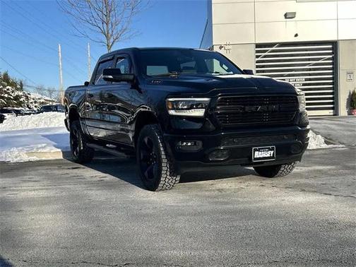 2019 RAM 1500 Big Horn/Lone Star Crew Cab 4x4 57' Box