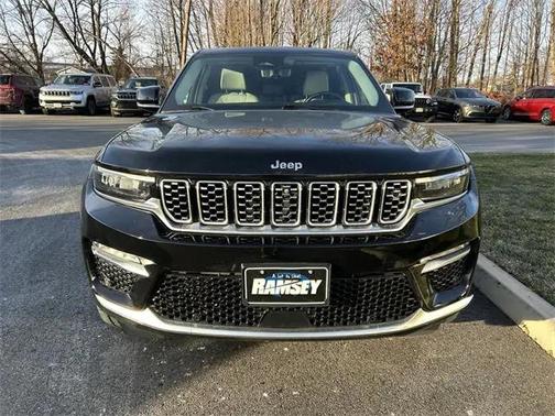 2022 Jeep Grand Cherokee Summit 4x4