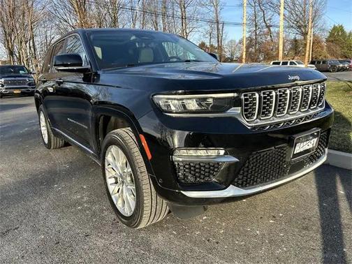 2022 Jeep Grand Cherokee Summit 4x4