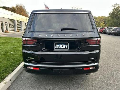 2024 Jeep Wagoneer L Series II 4x4