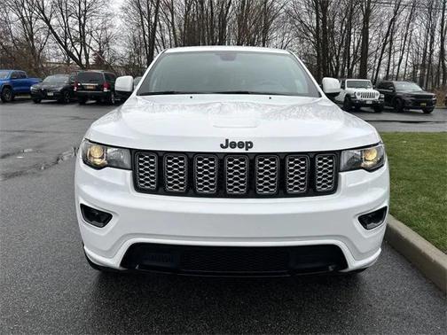 2021 Jeep Grand Cherokee Laredo X 4x4