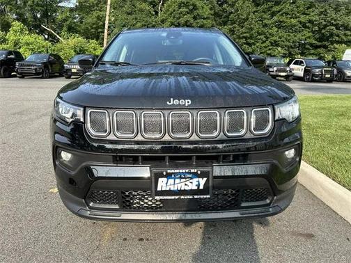 2022 Jeep Compass Latitude Lux 4x4