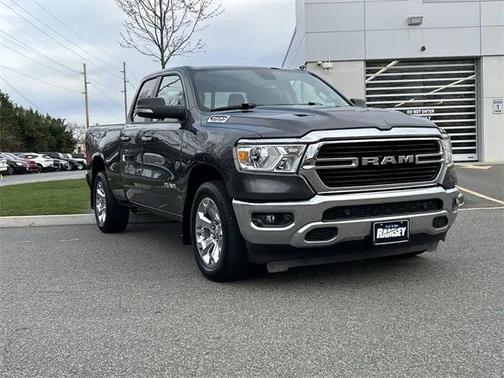 2020 RAM 1500 Big Horn Quad Cab 4x4 64' Box