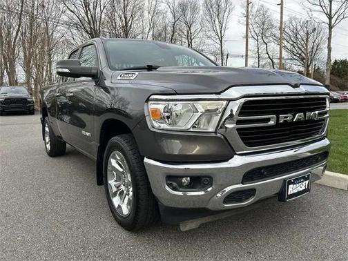 2020 RAM 1500 Big Horn Quad Cab 4x4 64' Box
