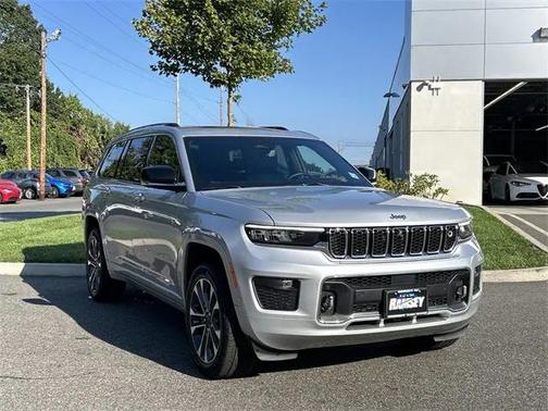 2022 Jeep Grand Cherokee L Overland 4x4