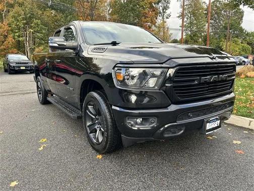 2020 RAM 1500 Big Horn Quad Cab 4x4 64' Box