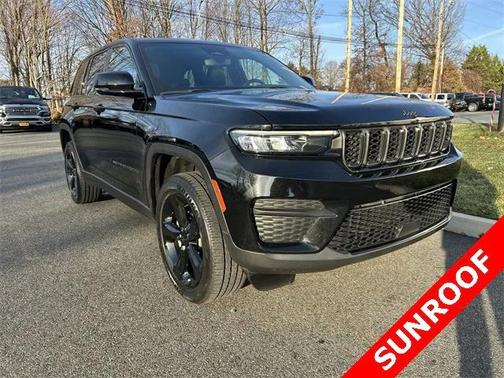 2022 Jeep Grand Cherokee Altitude 4x4