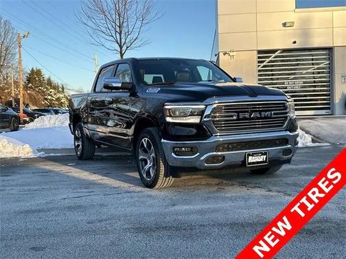 2023 RAM 1500 Laramie Crew Cab 4x4 57' Box