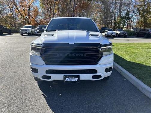 2022 RAM 1500 Laramie Crew Cab 4x4 57' Box
