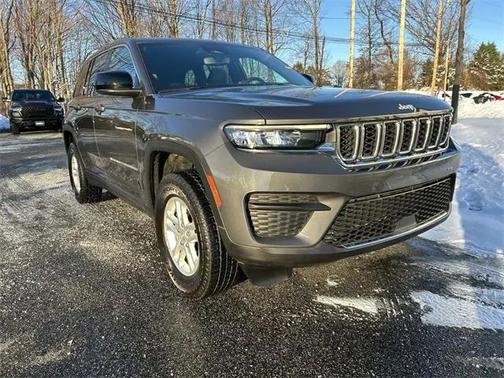 2024 Jeep Grand Cherokee Laredo 4x4