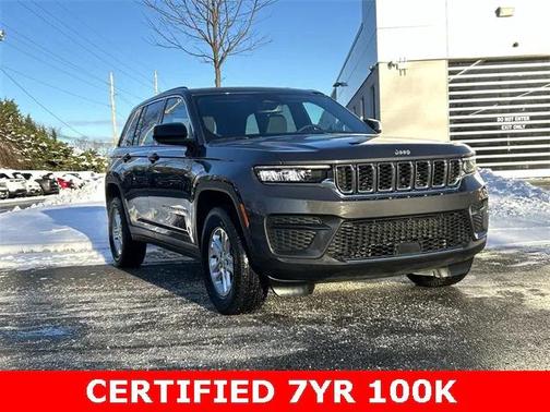 2024 Jeep Grand Cherokee Laredo 4x4