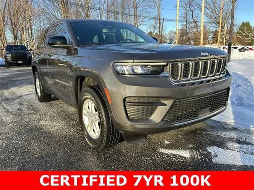 2024 Jeep Grand Cherokee Laredo 4x4