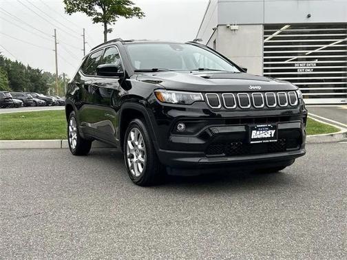 2022 Jeep Compass Latitude Lux 4x4