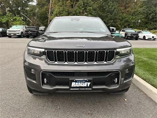 2022 Jeep Grand Cherokee Overland 4x4