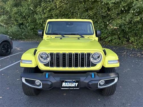 2024 Jeep Wrangler 4xe Sahara 4xe