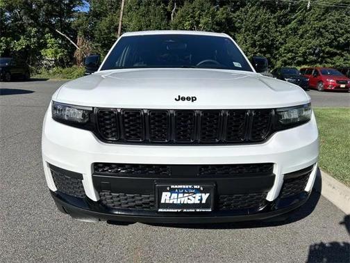 2023 Jeep Grand Cherokee L Altitude X 4x4
