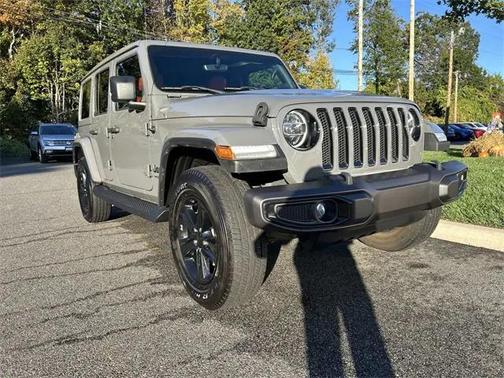 2020 Jeep Wrangler Unlimited Sahara Altitude 4X4
