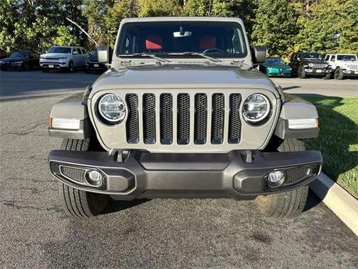 2020 Jeep Wrangler Unlimited Sahara Altitude 4X4