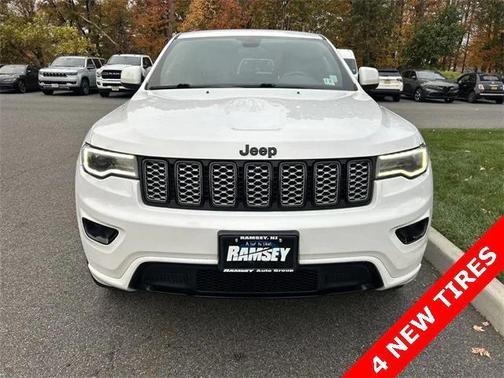 2021 Jeep Grand Cherokee Laredo X 4x4