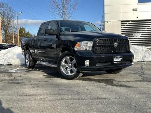 2019 RAM 1500 Classic Express Quad Cab 4x4 64' Box
