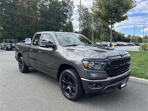 2022 RAM 1500 Big Horn Quad Cab 4x4 64' Box