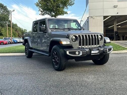 2021 Jeep Gladiator Sport S 4x4
