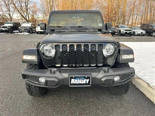 2021 Jeep Gladiator Willys 4x4