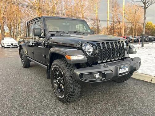 2021 Jeep Gladiator Willys 4x4