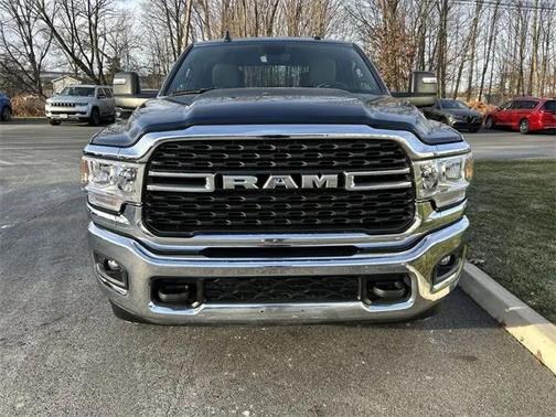 2024 RAM 2500 Big Horn Crew Cab 4x4 64' Box