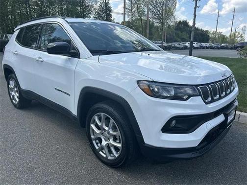 2022 Jeep Compass Latitude Lux 4x4