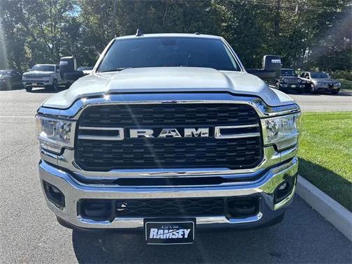 2024 RAM 2500 Big Horn Crew Cab 4x4 64' Box