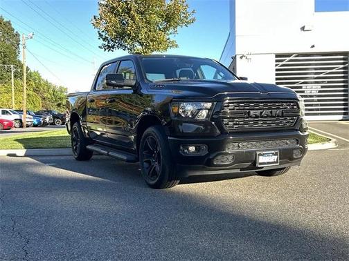 2024 RAM 1500 Big Horn Crew Cab 4x4 57' Box