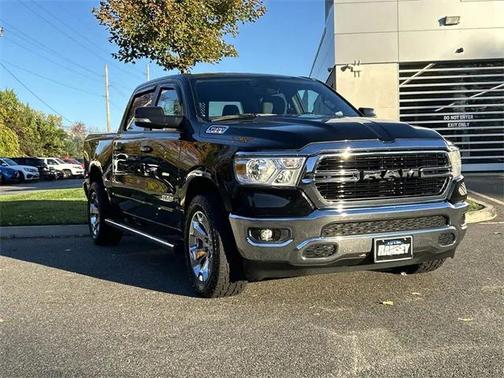 2019 RAM 1500 Big Horn/Lone Star Crew Cab 4x4 57' Box