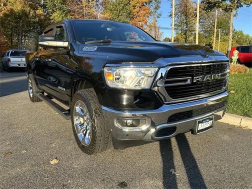 2019 RAM 1500 Big Horn/Lone Star Crew Cab 4x4 57' Box