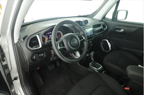2018 Jeep Renegade Latitude FWD