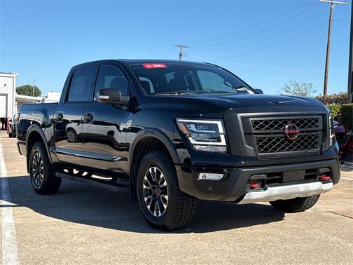 2024 Nissan Titan PRO-4X