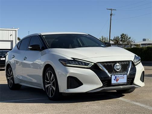 2021 Nissan Maxima SV
