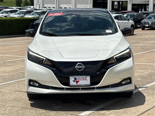 2024 Nissan Leaf SV PLUS