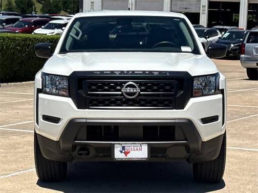 2023 Nissan Frontier S