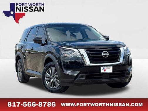 Black 2024 Nissan Pathfinder S