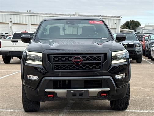 2024 Nissan Frontier PRO-X