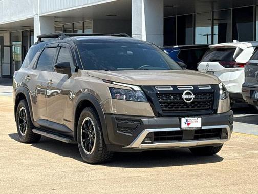 2t Tan Blk Roof 2024 Nissan Pathfinder Rock Creek