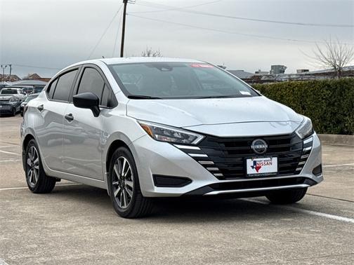 2025 Nissan Versa 1.6 S