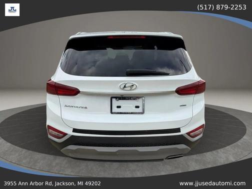 2019 Hyundai SANTA FE SE 2.4