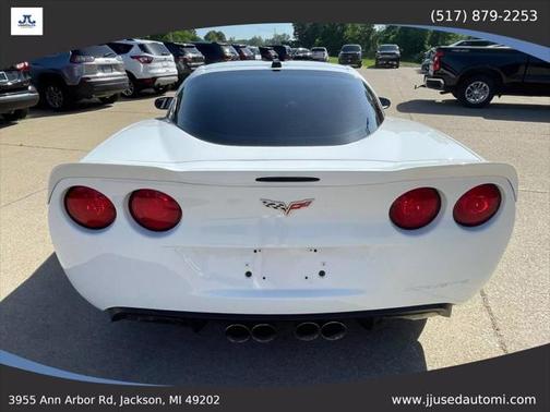 2005 Chevrolet Corvette Base