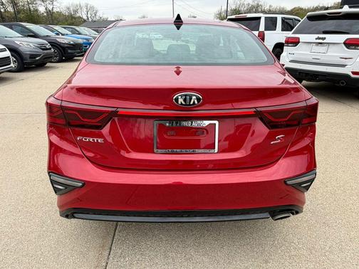 Currant Red 2019 Kia Forte S